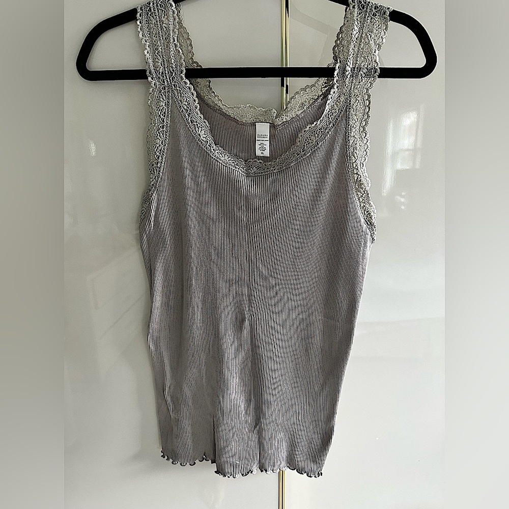 Banana Republic Gray Lace-Trim Camisole